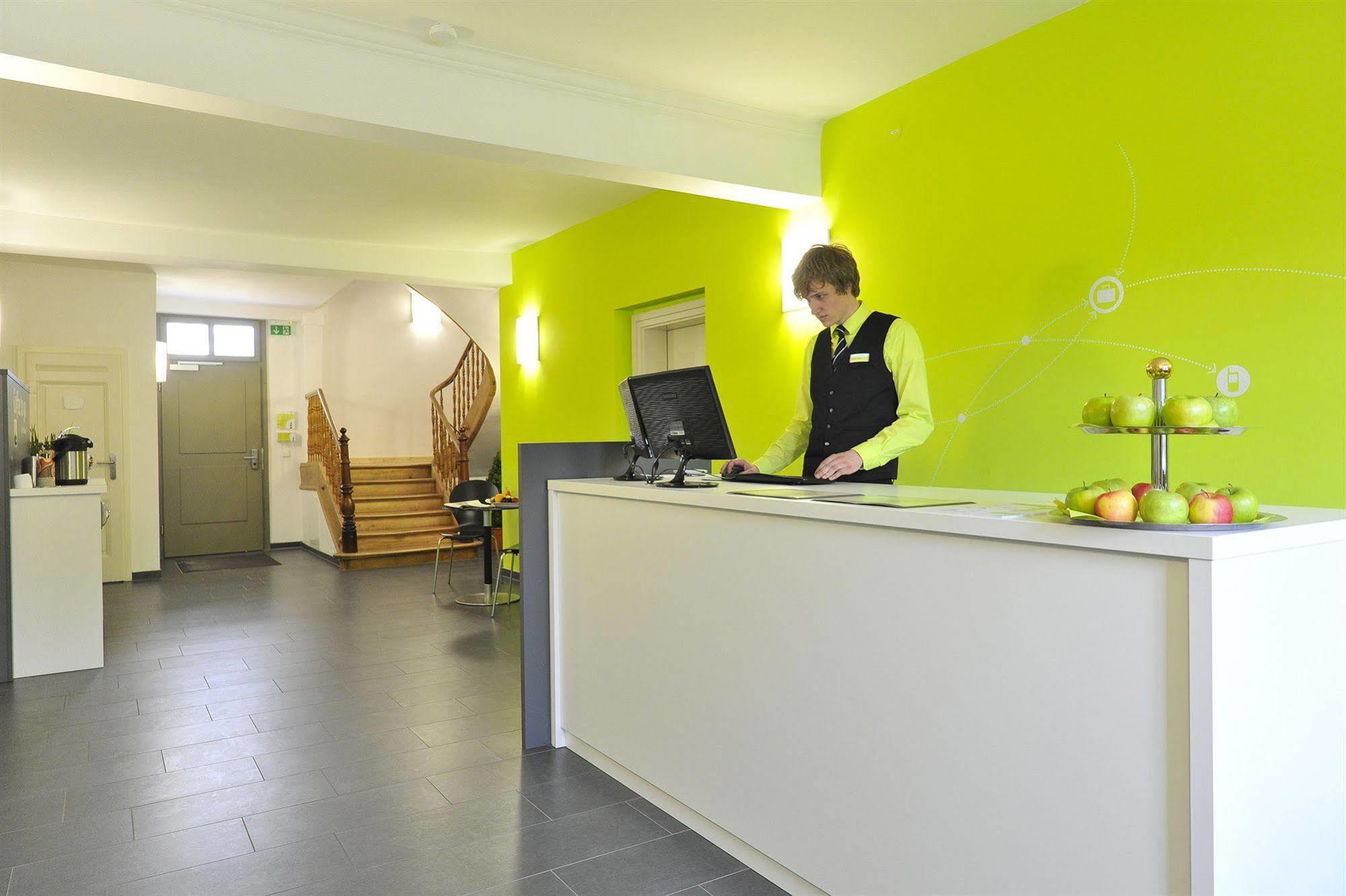 Campuszwei - Hotel & Boardinghouse Людвигсбург Экстерьер фото