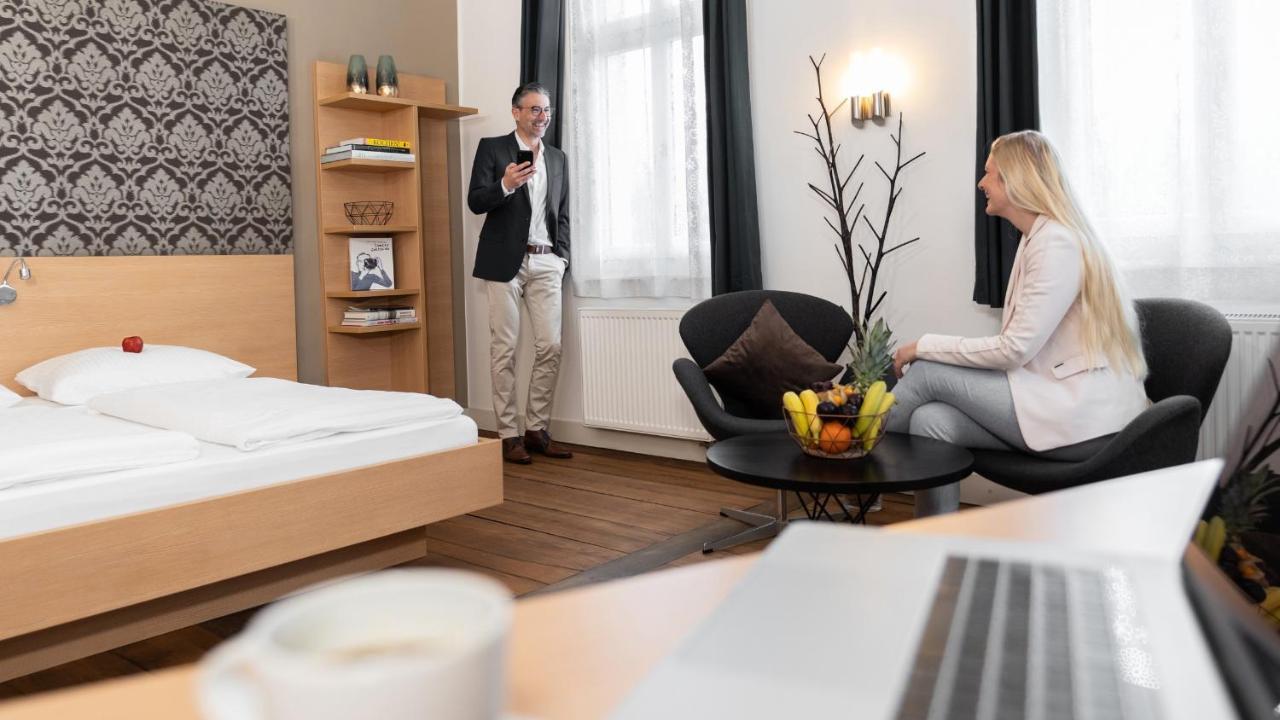 Campuszwei - Hotel & Boardinghouse Людвигсбург Экстерьер фото